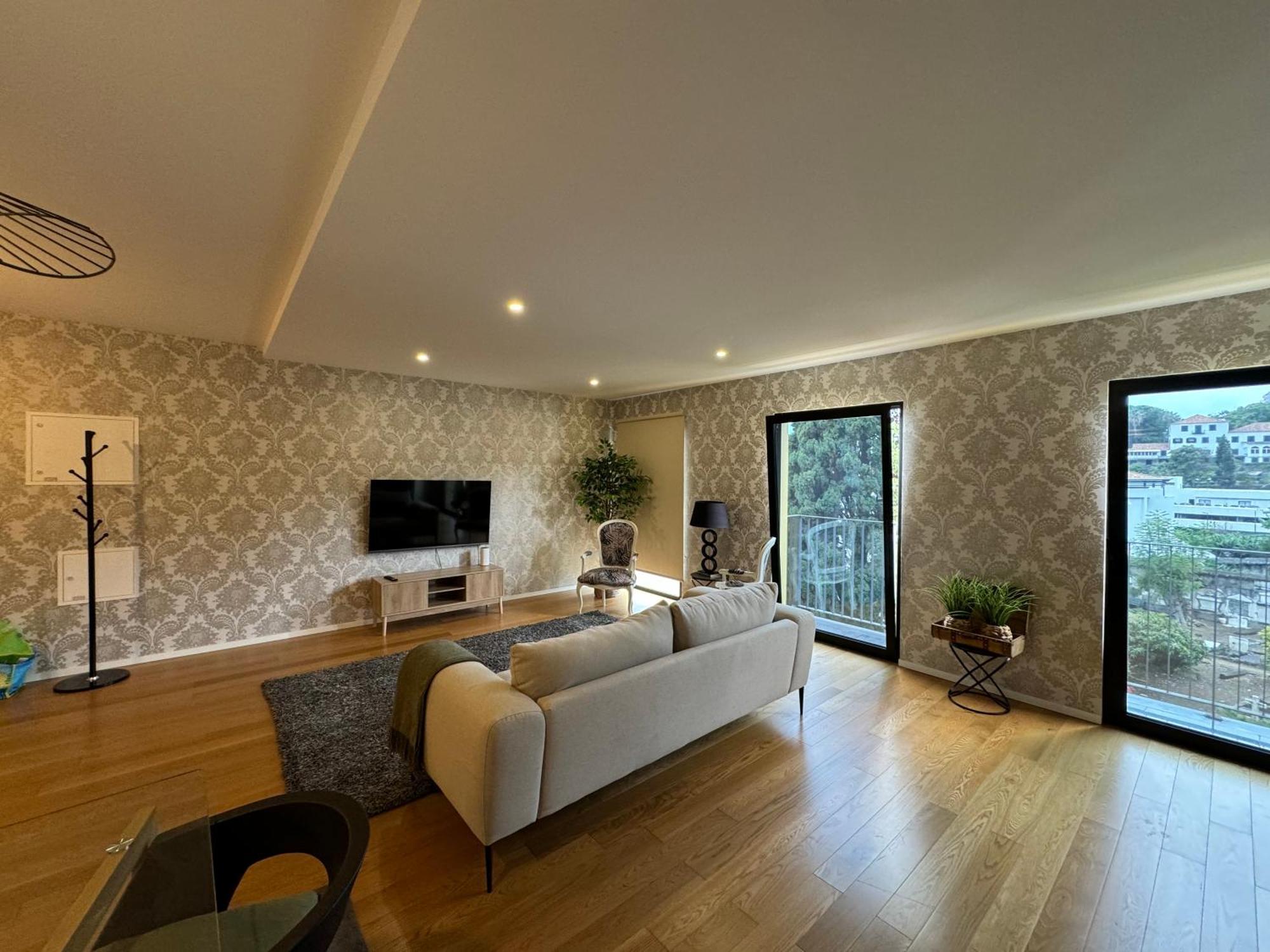Carreira Residence Funchal  Bagian luar foto