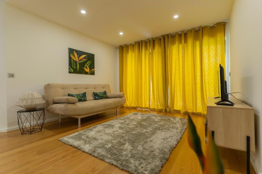 Carreira Residence Funchal  Bagian luar foto