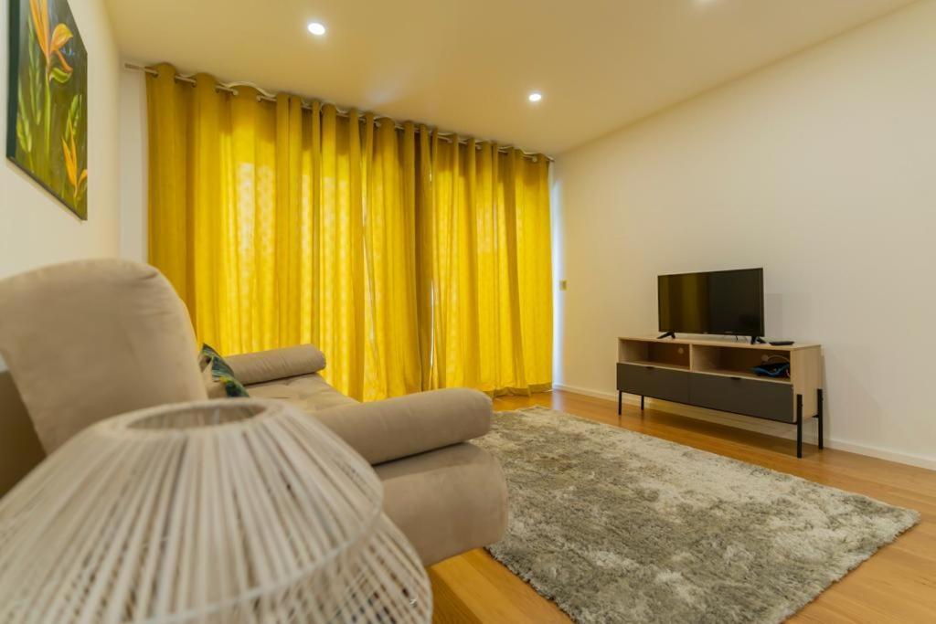 Carreira Residence Funchal  Bagian luar foto